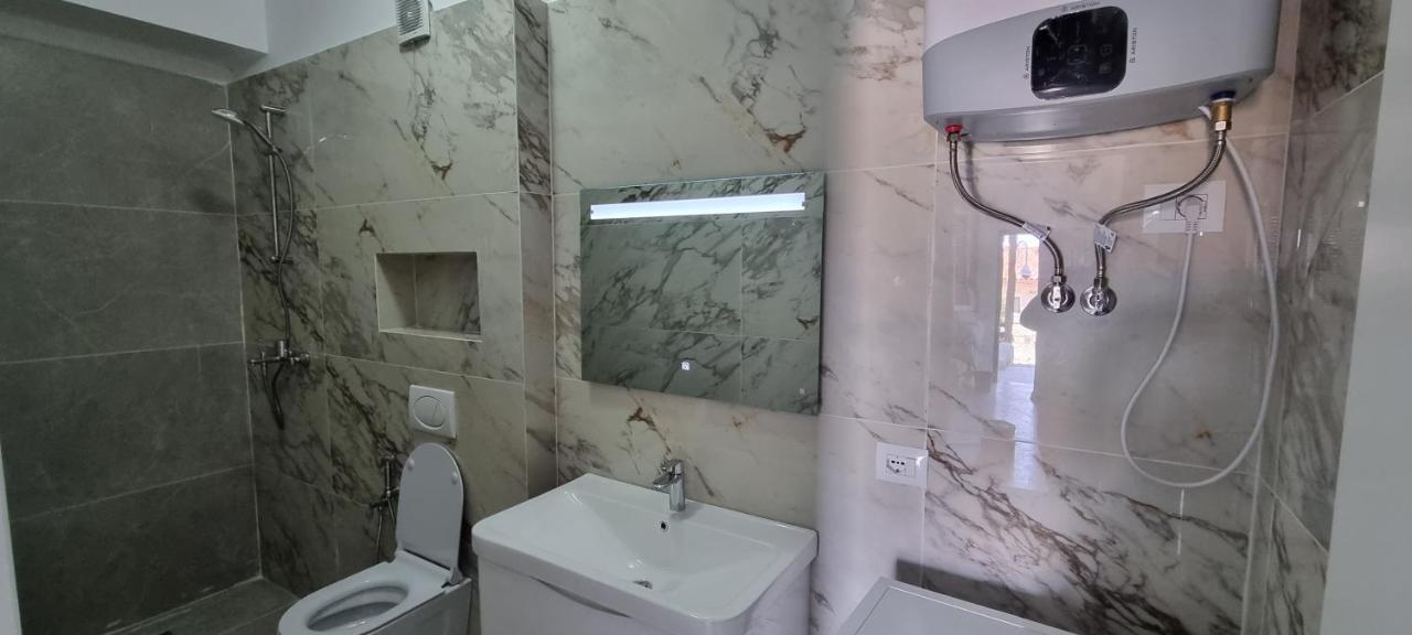 Vila 15 Bougainville Sarande Ngoại thất bức ảnh