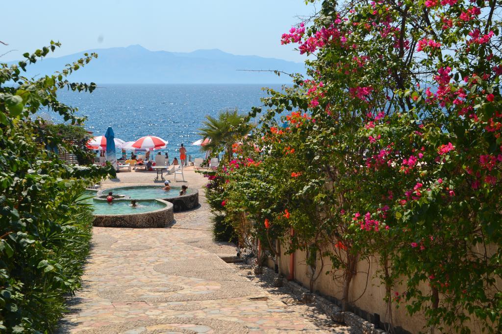 Vila 15 Bougainville Sarande Ngoại thất bức ảnh